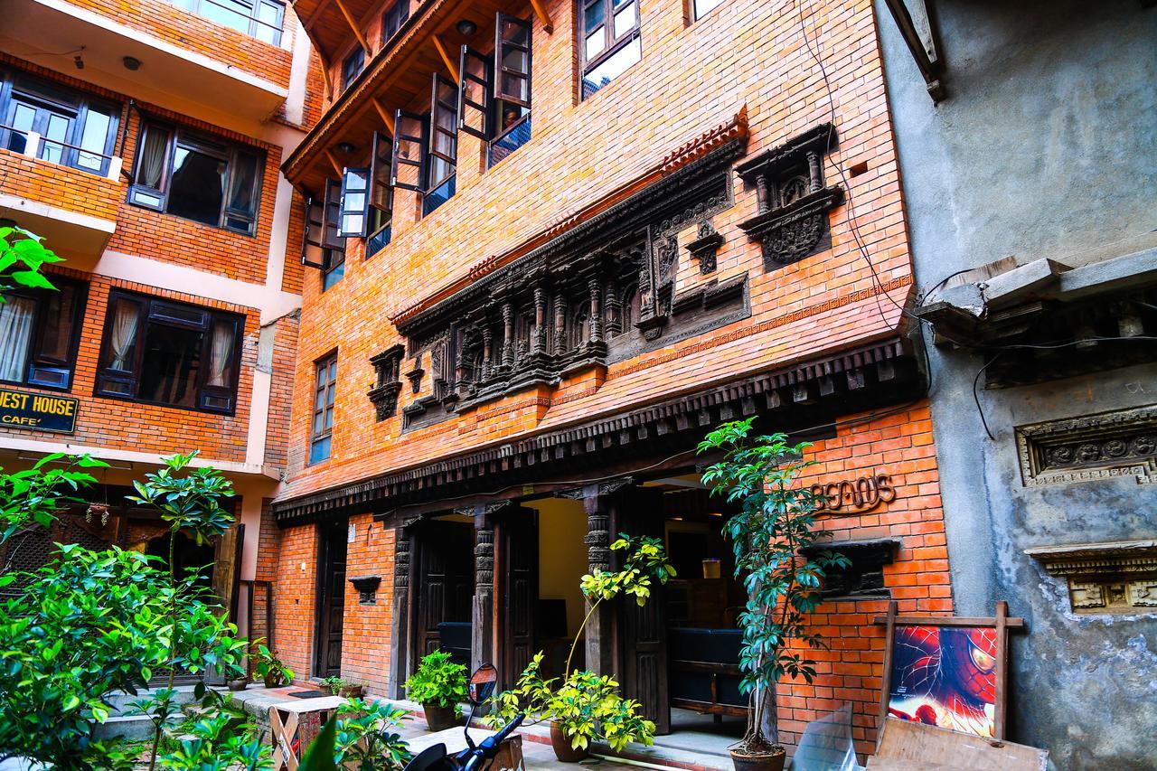Kumari Guest House Bhatgoan Exteriör bild